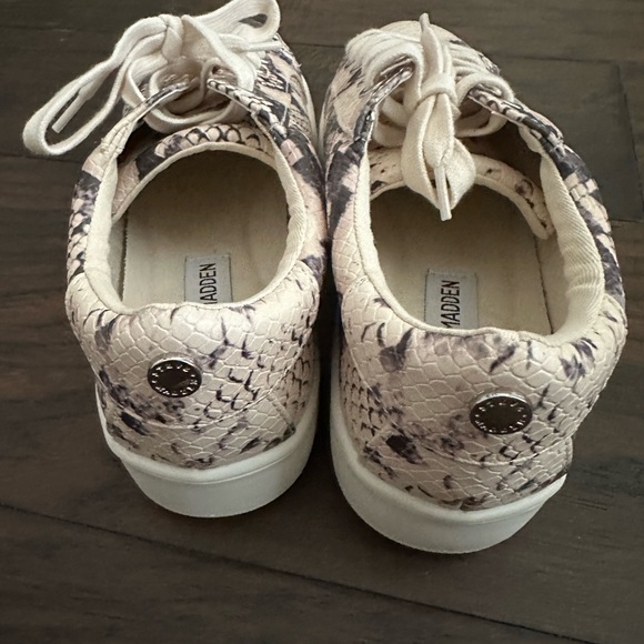 Steve Madden Snakeskin Bertie Sneakers - Picture 4 of 6